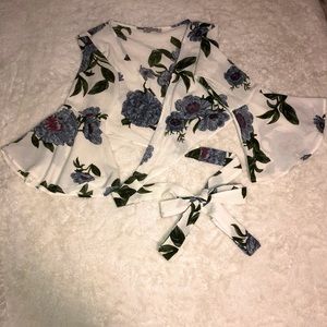 DONATING 10/4 - FAVLUX Floral Cropped Bell Sleeve Wrap Tie Blouse